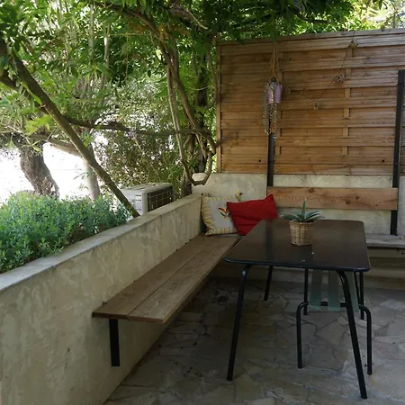 Apartment Les Cigales Hyeres